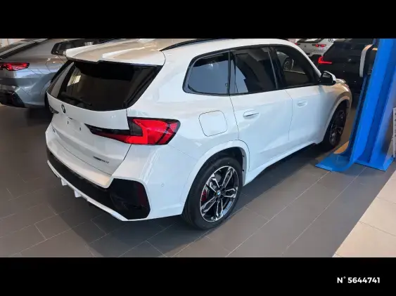 BMW X1 U11 - voiture de démonstration - Photo 5