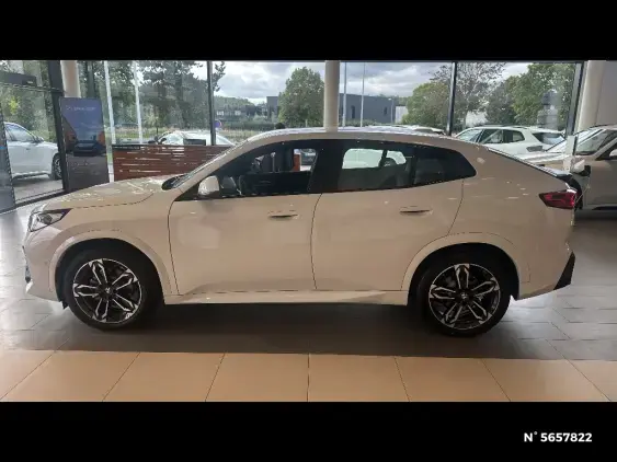 BMW iX2 U10 - voiture de démonstration - Photo 2