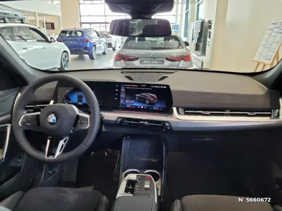 BMW X1 U11 - voiture de démonstration - Photo 9