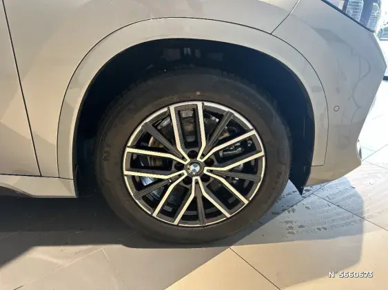 BMW X1 U11 - voiture de démonstration - Photo 8