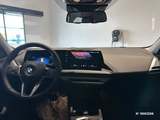 BMW SERIE 1 F70 - voiture de démonstration - Photo 9