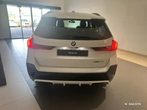 BMW X1 U11 - voiture de démonstration - Photo 6
