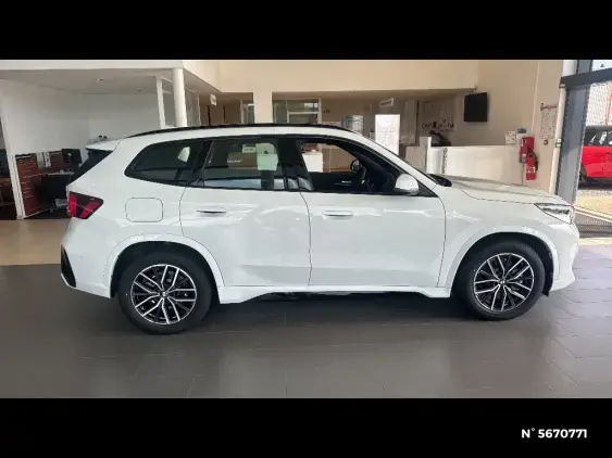 BMW X1 U11 - voiture de démonstration - Photo 5