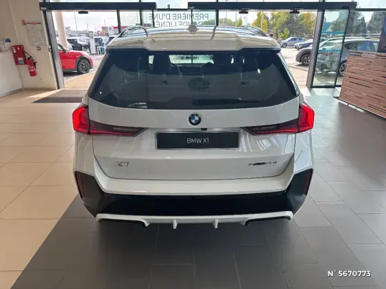 BMW X1 U11 - voiture de démonstration - Photo 6