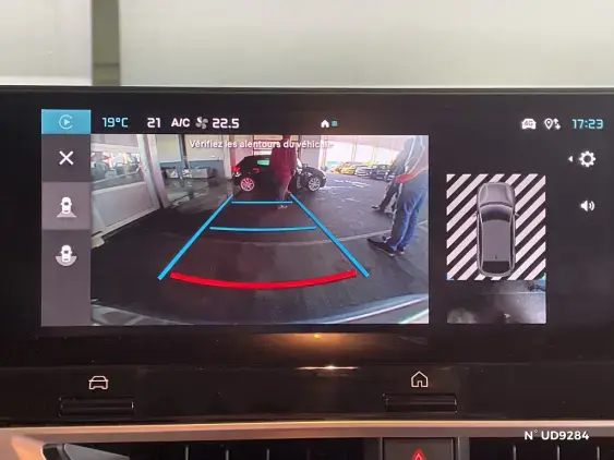 CITROEN C4 III - voiture de démonstration - Photo 13