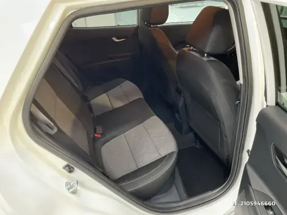 KIA STONIC - voiture de démonstration - Photo 11