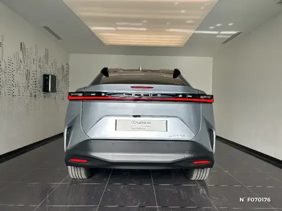 LEXUS RZ - voiture de démonstration - Photo 6