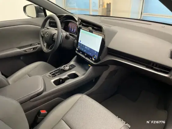 LEXUS RZ - voiture de démonstration - Photo 10