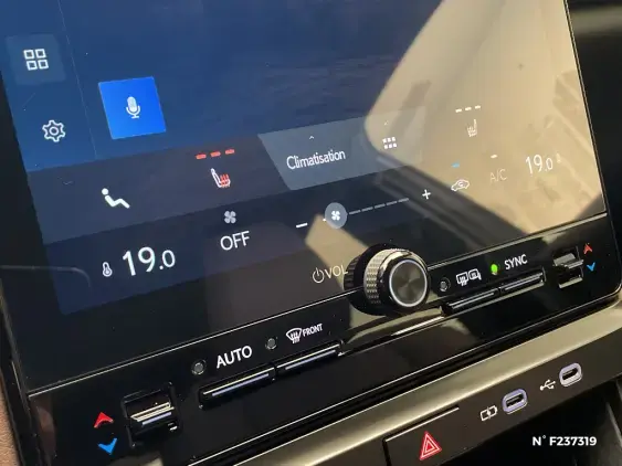 LEXUS LBX - voiture de démonstration - Photo 32
