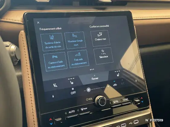 LEXUS LBX - voiture de démonstration - Photo 34