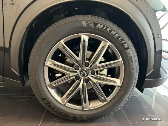 LEXUS LBX - voiture de démonstration - Photo 8