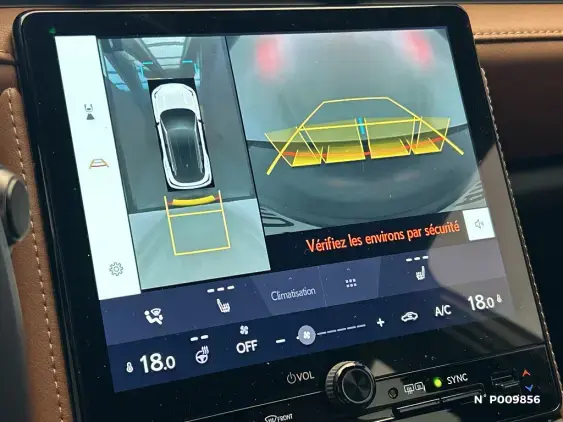 LEXUS LBX - voiture de démonstration - Photo 14