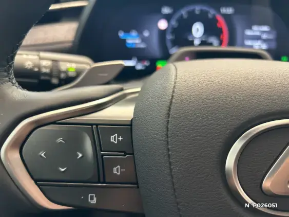 LEXUS LBX - voiture de démonstration - Photo 26