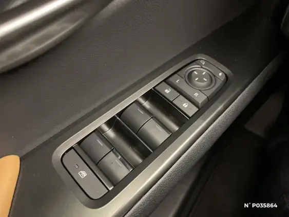 LEXUS UX - voiture de démonstration - Photo 15