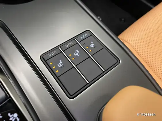 LEXUS UX - voiture de démonstration - Photo 32