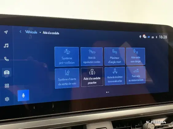 LEXUS UX - voiture de démonstration - Photo 36