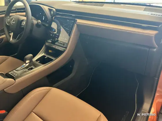 LEXUS LBX - voiture de démonstration - Photo 10