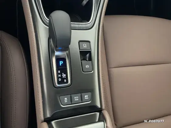 LEXUS LBX - voiture de démonstration - Photo 31
