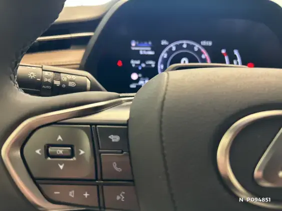 LEXUS LBX - voiture de démonstration - Photo 25