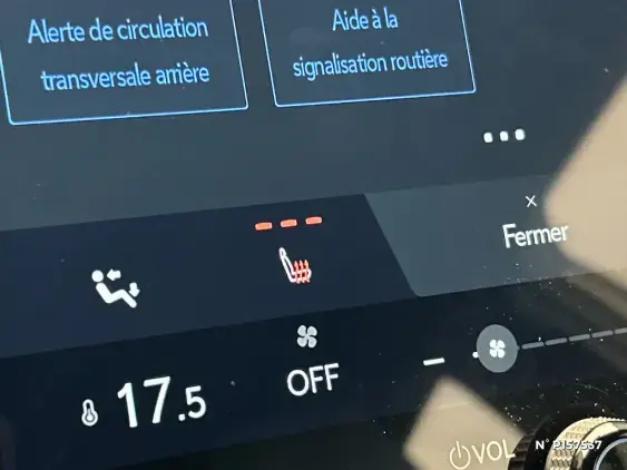 LEXUS LBX - voiture de démonstration - Photo 34