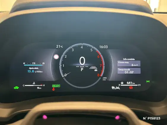 LEXUS LBX - voiture de démonstration - Photo 12