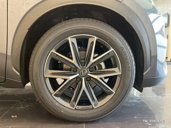 LEXUS LBX - voiture de démonstration - Photo 8