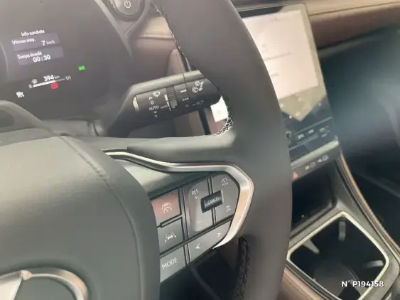 LEXUS LBX - voiture de démonstration - Photo 29