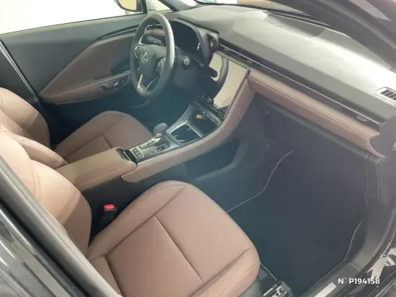 LEXUS LBX - voiture de démonstration - Photo 10