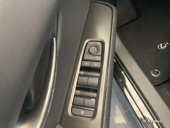 LEXUS UX - voiture de démonstration - Photo 26
