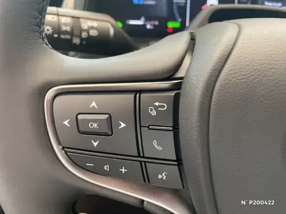 LEXUS UX - voiture de démonstration - Photo 27