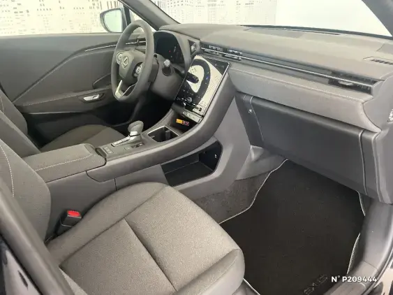LEXUS LBX - voiture de démonstration - Photo 10