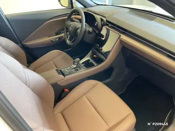 LEXUS LBX - voiture de démonstration - Photo 10