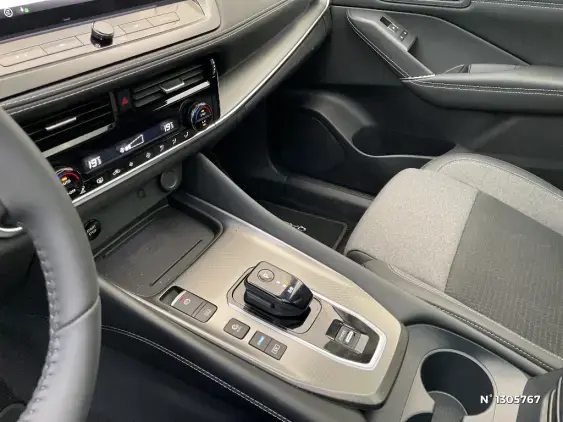 NISSAN QASHQAI III - voiture de démonstration - Photo 28