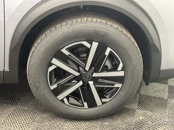 PEUGEOT 2008 II - voiture de démonstration - Photo 8