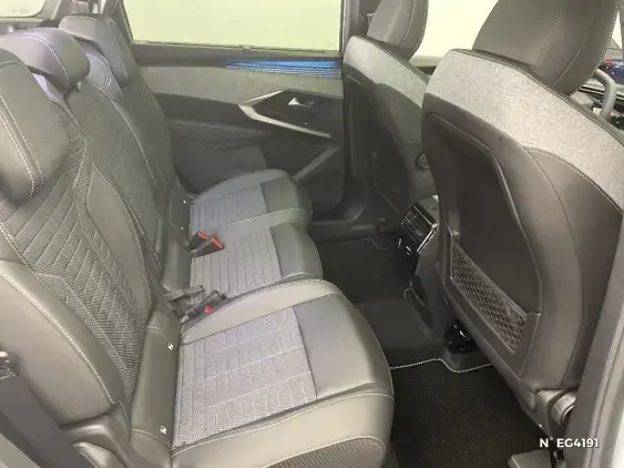 PEUGEOT 5008 III - voiture de démonstration - Photo 11