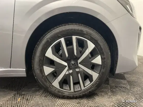 PEUGEOT 208 II - voiture de démonstration - Photo 8