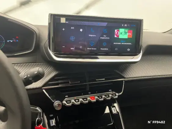 PEUGEOT 2008 - voiture de démonstration - Photo 13