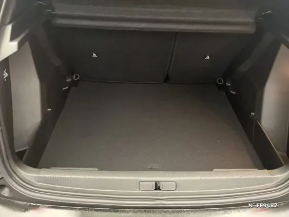 PEUGEOT 2008 - voiture de démonstration - Photo 7