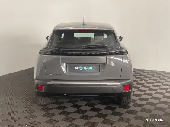 PEUGEOT 2008 ELECTRIQUE II - voiture de démonstration - Photo 6