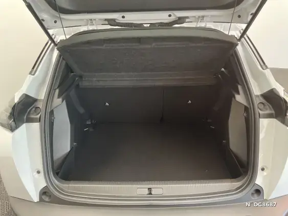 PEUGEOT 2008 ELECTRIQUE II - voiture de démonstration - Photo 7