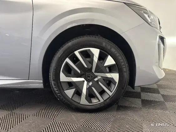 PEUGEOT 208 II - voiture de démonstration - Photo 8