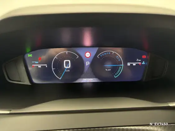PEUGEOT 2008 - voiture de démonstration - Photo 12