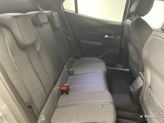 PEUGEOT 2008 - voiture de démonstration - Photo 11