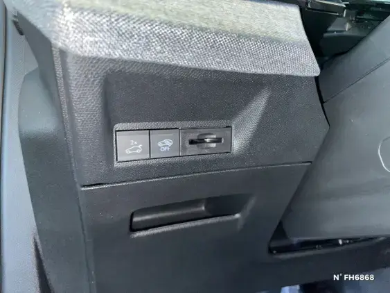 PEUGEOT 3008 II - voiture de démonstration - Photo 15