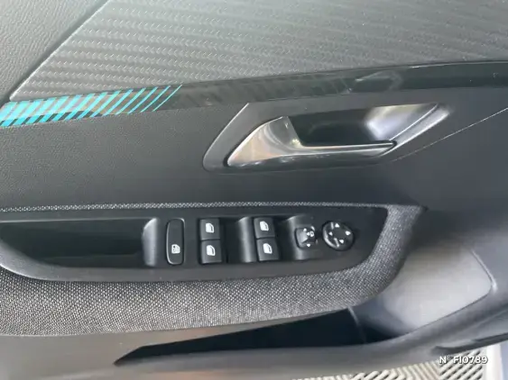 PEUGEOT 308 III - voiture de démonstration - Photo 26