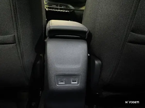 PEUGEOT 2008 - voiture de démonstration - Photo 25