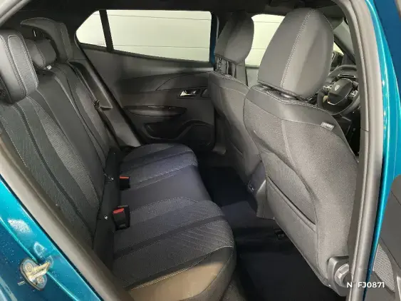 PEUGEOT 2008 - voiture de démonstration - Photo 11