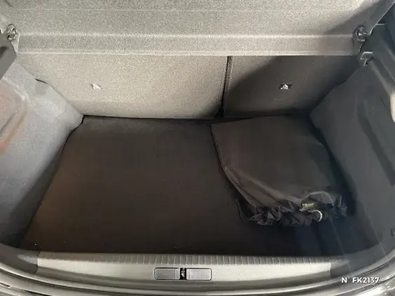 PEUGEOT 208 BUSINESS R II - voiture de démonstration - Photo 7