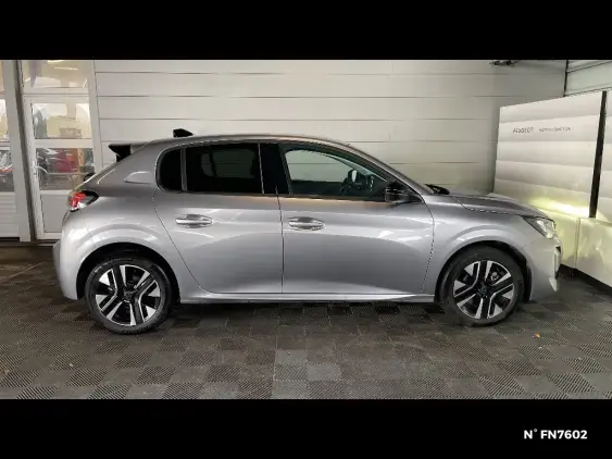 PEUGEOT 208 BUSINESS R II - voiture de démonstration - Photo 5