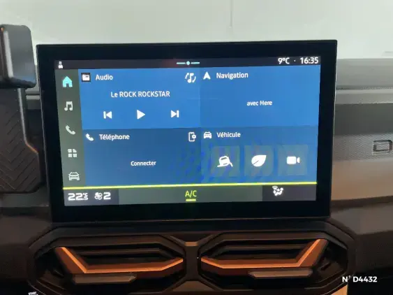 DACIA DUSTER III - voiture de démonstration - Photo 13